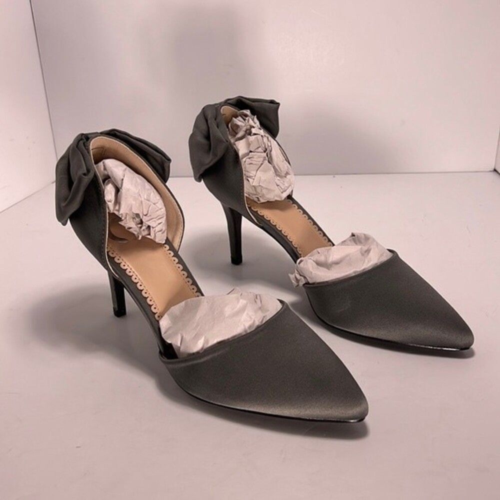 Journee Collection Tanzi Heels Grey size 8 - Picture 1 of 9